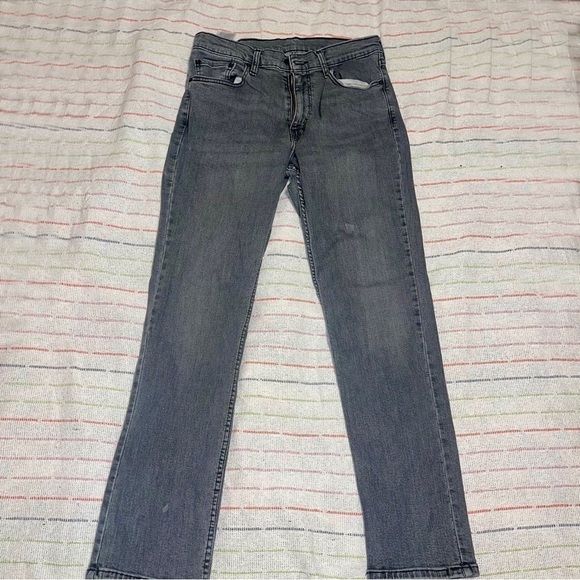 **Bundle: Assorted men’s denim jeans: see description** - Picture 6 of 11